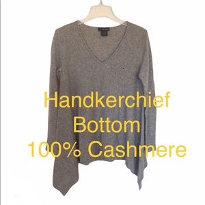 NWOT. Bloomindale Cashmere Handkerchief V Neck